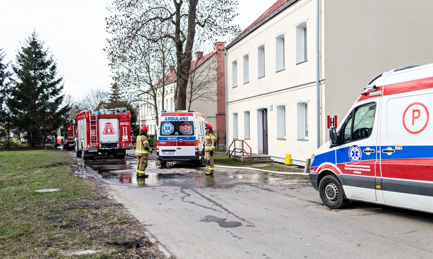 Pożar przy Stawidłowej. Mieszkańcy ewakuowani zdjęcie nr 280205