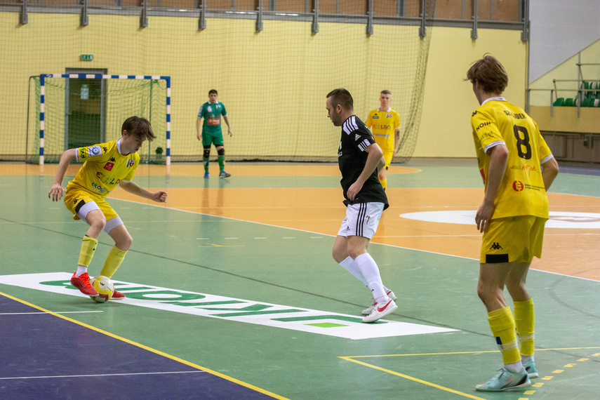 Bolesna lekcja futsalu zdjęcie nr 281406