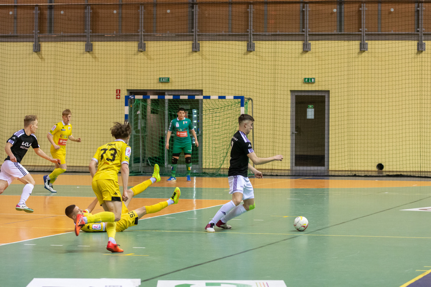 Bolesna lekcja futsalu zdjęcie nr 281389