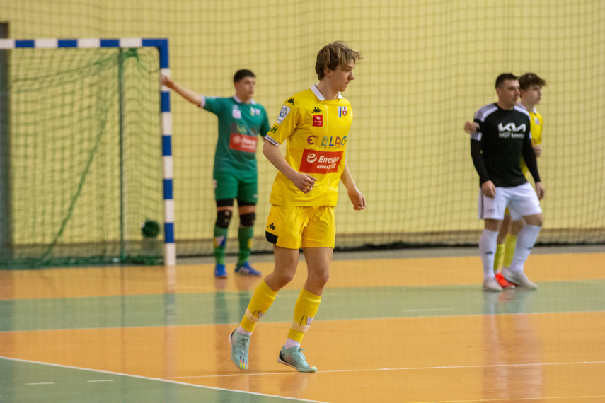 Bolesna lekcja futsalu zdjęcie nr 281407