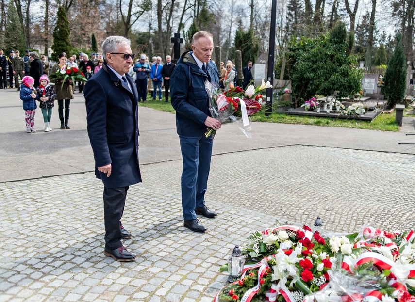 Podwójnie bolesna rocznica zdjęcie nr 281730