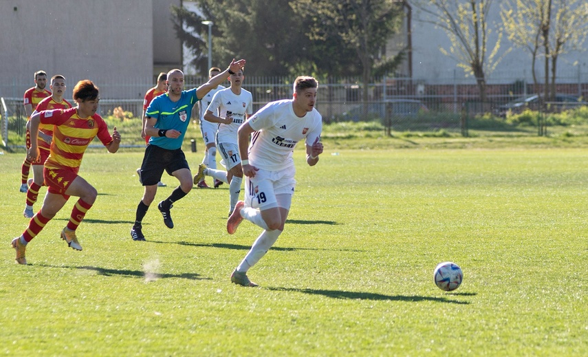 Zwycięstwo pozwoliło wyjść z czerwonej strefy zdjęcie nr 284415