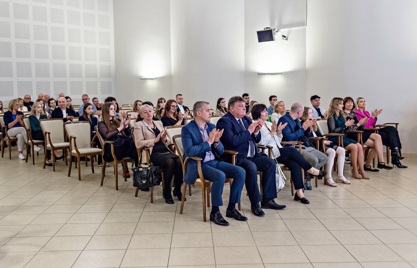 Kulturalnie nagrodzeni zdjęcie nr 284872