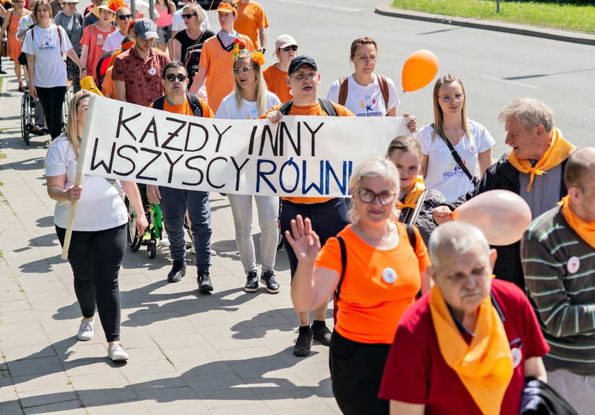 TON zaczął grać zdjęcie nr 285292