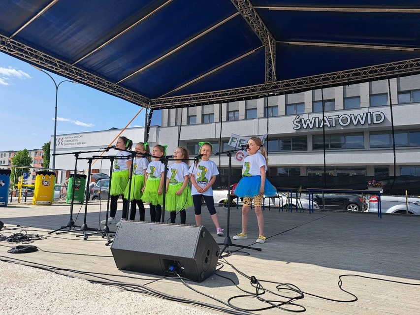 Kwiaty za odpady zdjęcie nr 285504