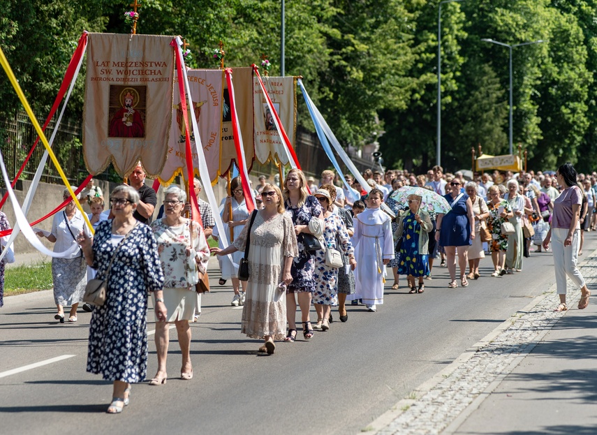 Skąd się wzięły procesje Bożego Ciała zdjęcie nr 286996