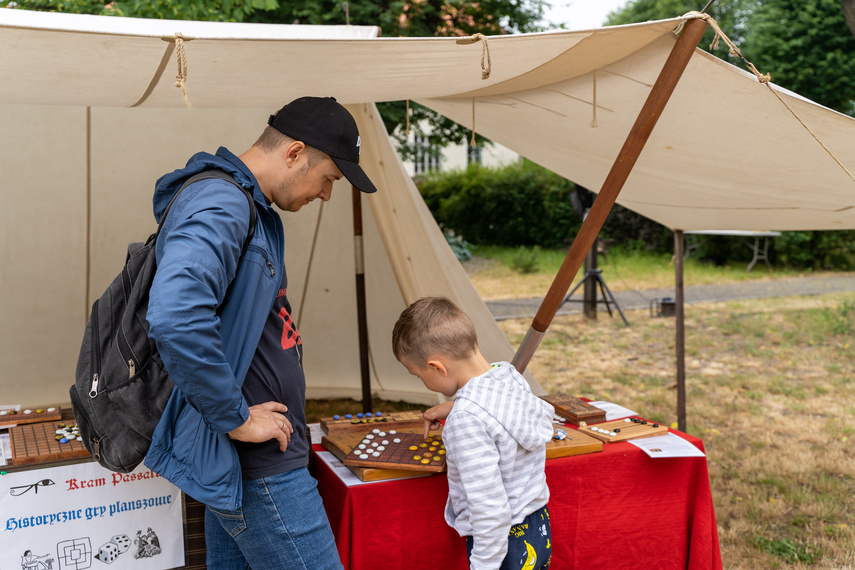 Wikingowie pod muzeum zdjęcie nr 287501
