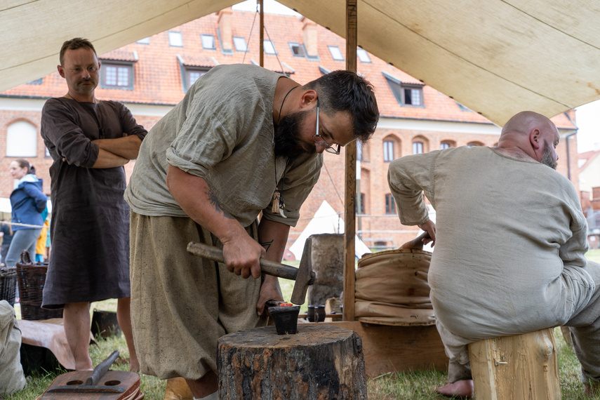 Wikingowie pod muzeum zdjęcie nr 287519