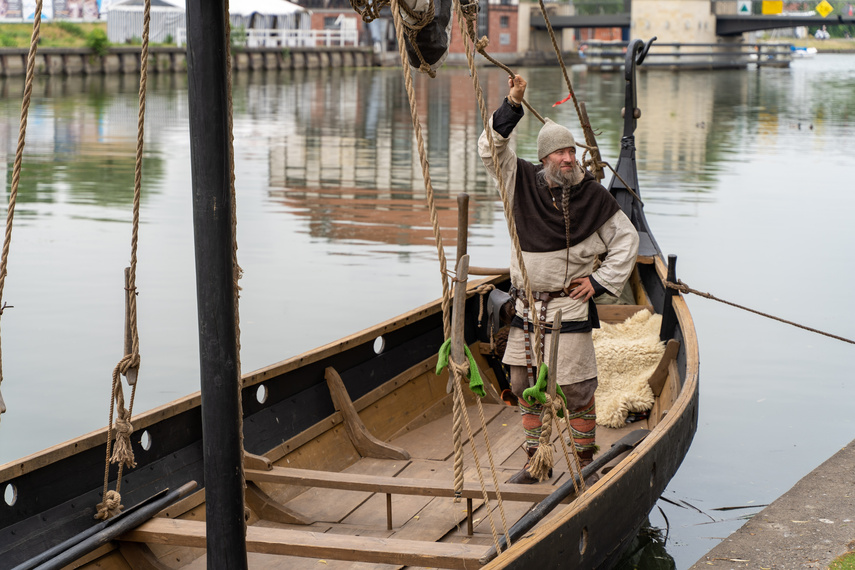 Wikingowie pod muzeum zdjęcie nr 287481
