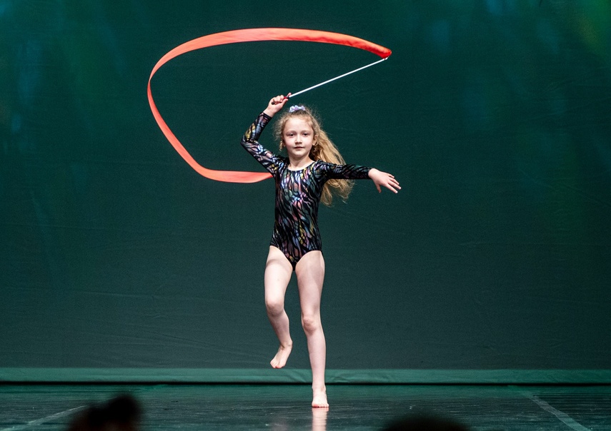 Pokazali w tańcu, co potrafią zdjęcie nr 287819