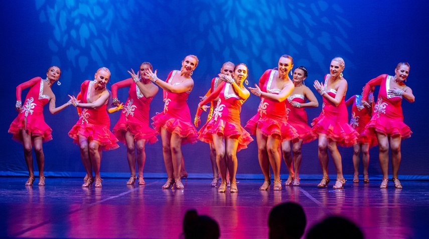 Pokazali w tańcu, co potrafią zdjęcie nr 287871