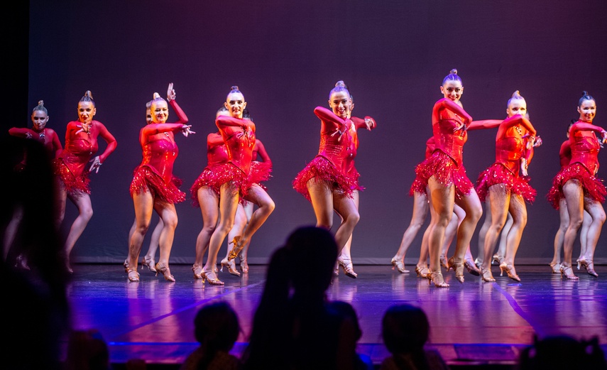 Pokazali w tańcu, co potrafią zdjęcie nr 287874