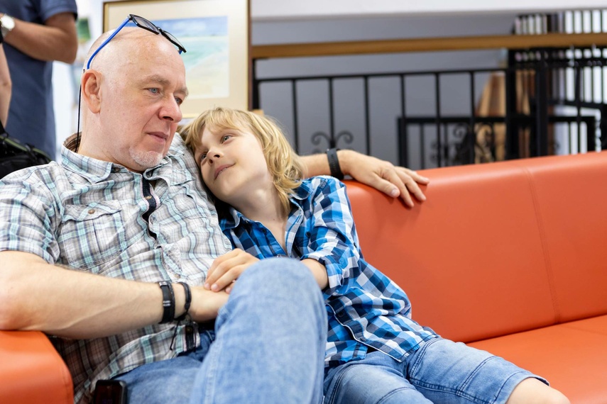 Wernisaż poplenerowy kobiecej grupy malarskiej  zdjęcie nr 287931