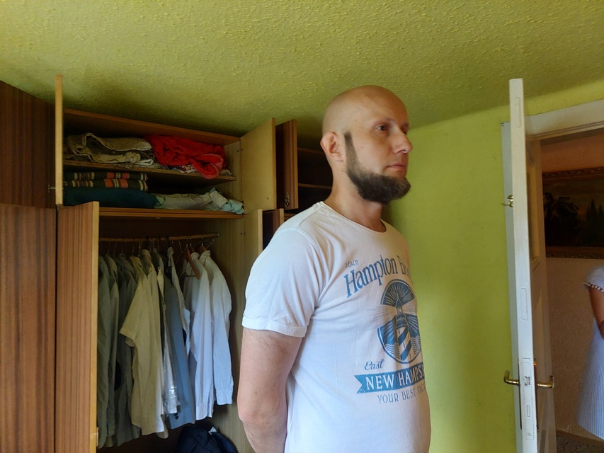 Kontrola w Fundacji Dumni z Elbląga. Prezes pokazuje posiadłość, ale dokumentów nie zdjęcie nr 287959