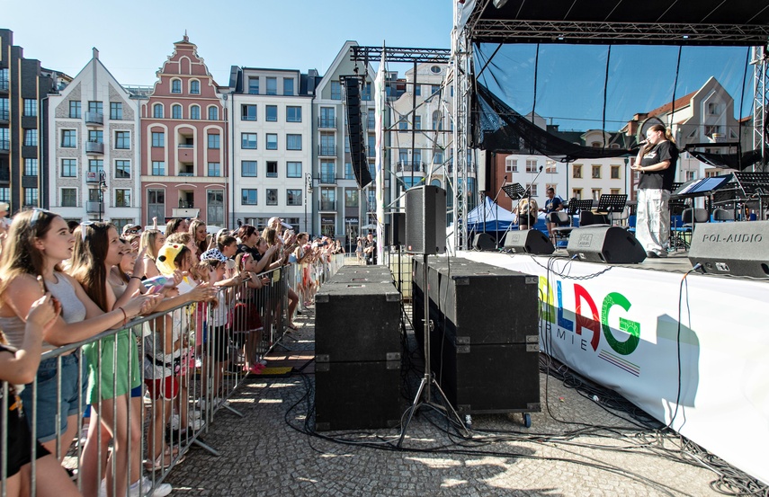 Filmowa muzyka na koniec Dni Elbląga zdjęcie nr 288379