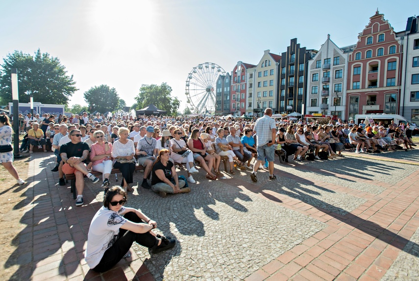 Filmowa muzyka na koniec Dni Elbląga zdjęcie nr 288393