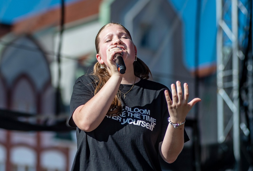 Filmowa muzyka na koniec Dni Elbląga zdjęcie nr 288382