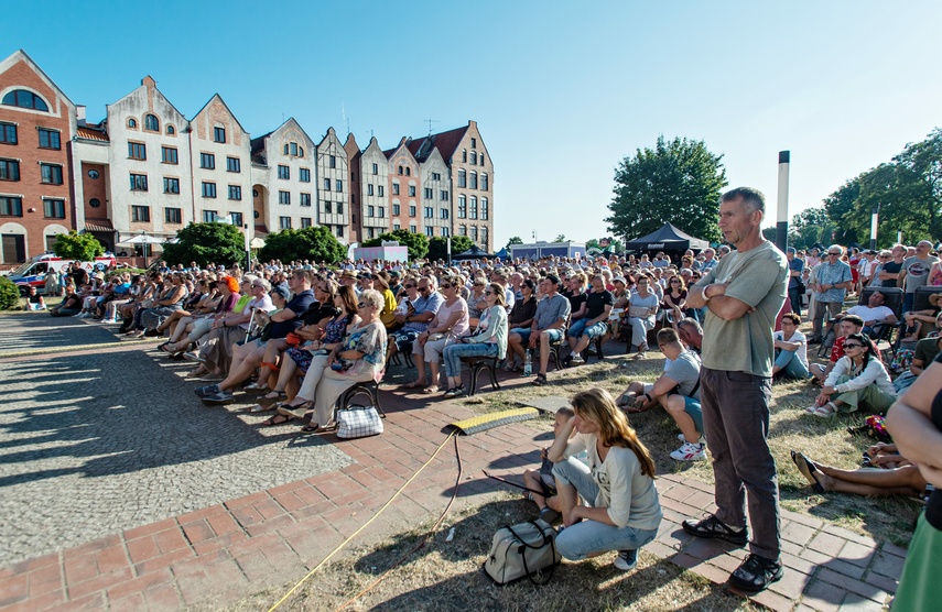 Filmowa muzyka na koniec Dni Elbląga zdjęcie nr 288406