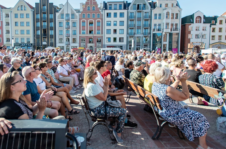 Filmowa muzyka na koniec Dni Elbląga zdjęcie nr 288402