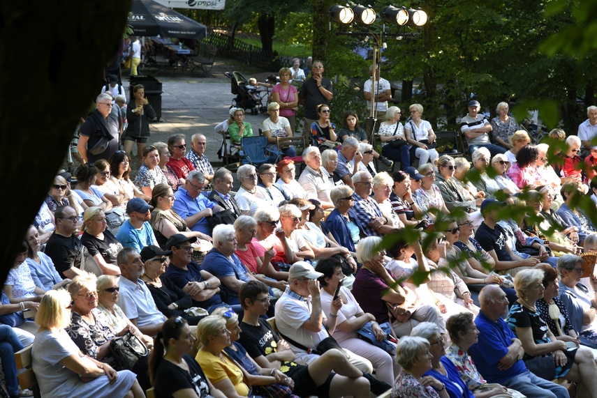 Dźwięki harfy rozbrzmiały w Bażantarni zdjęcie nr 290872