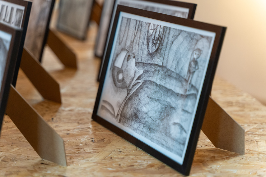 Międzynarodowo w galerii zdjęcie nr 292308