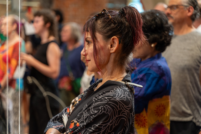 Międzynarodowo w galerii zdjęcie nr 292330