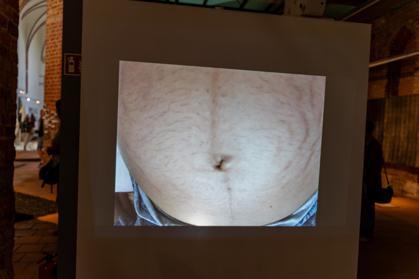 Międzynarodowo w galerii zdjęcie nr 292324