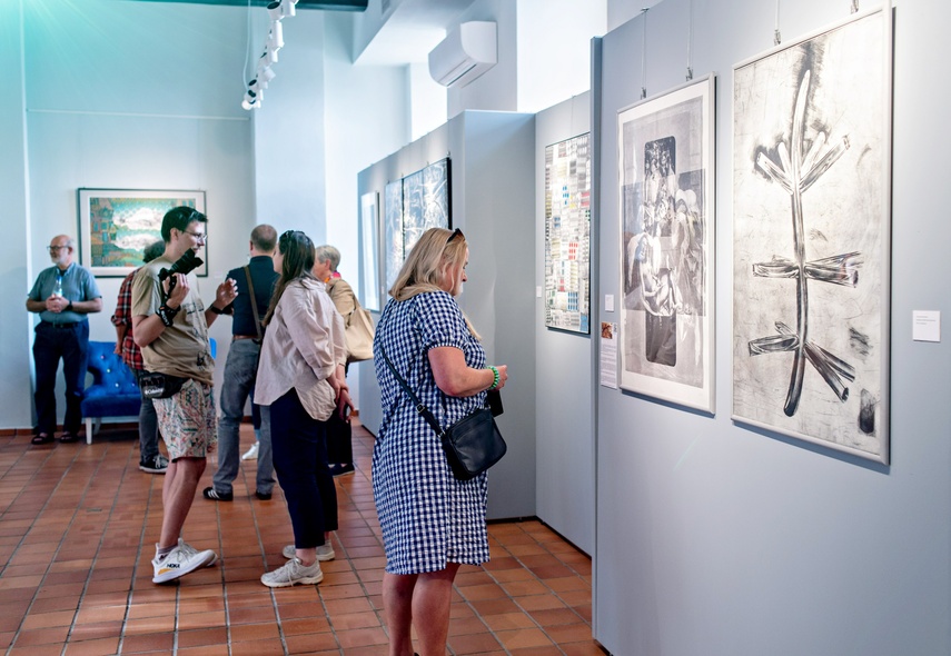 O obrotach sfer graficznych zdjęcie nr 292410