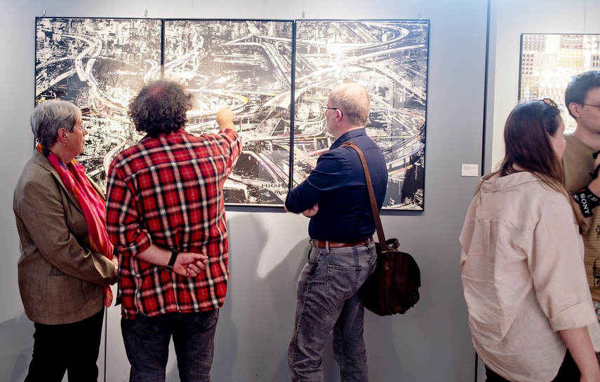 O obrotach sfer graficznych zdjęcie nr 292412