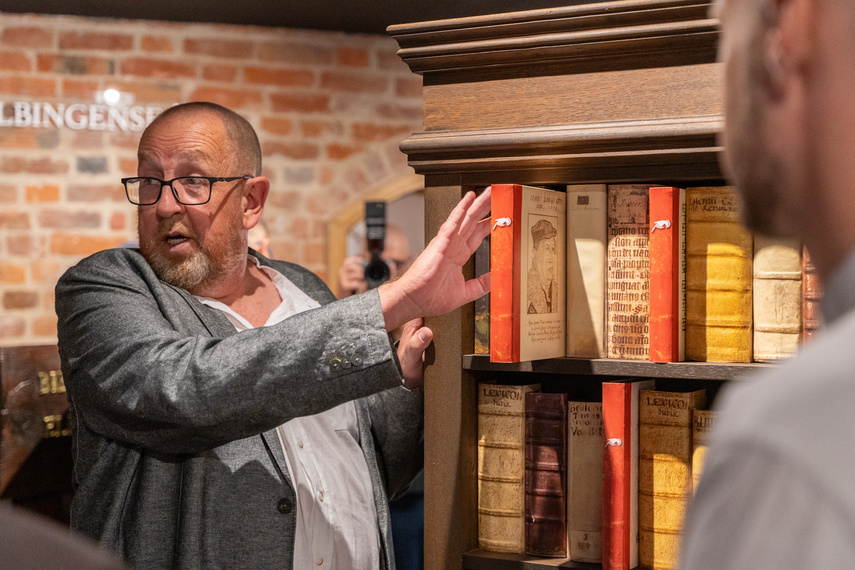 Elkamera przybliża historię Elbląga i miejskiego księgozbioru zdjęcie nr 292592