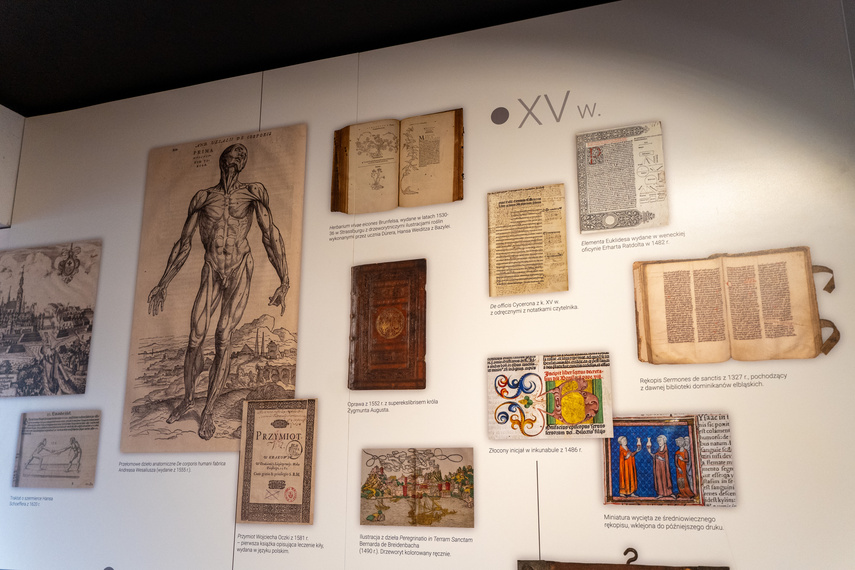 Elkamera przybliża historię Elbląga i miejskiego księgozbioru zdjęcie nr 292599