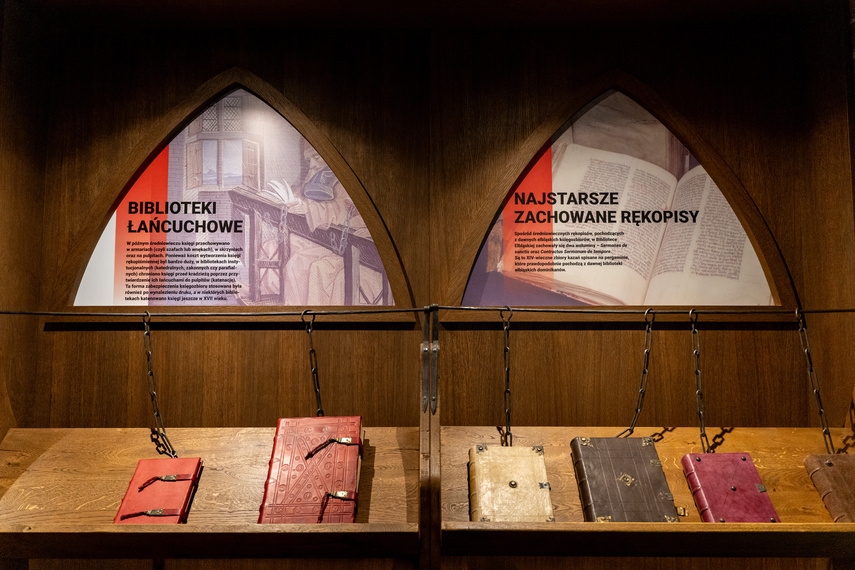 Elkamera przybliża historię Elbląga i miejskiego księgozbioru zdjęcie nr 292558