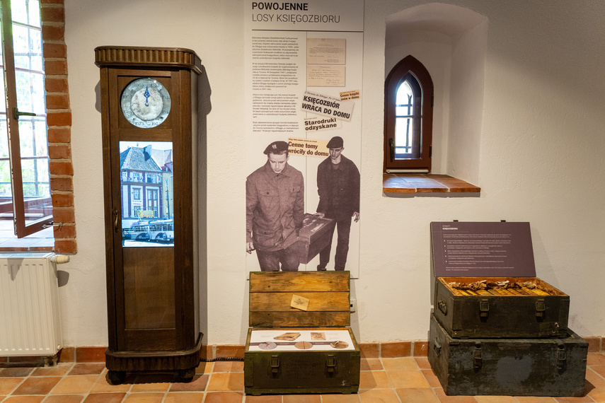 Elkamera przybliża historię Elbląga i miejskiego księgozbioru zdjęcie nr 292602