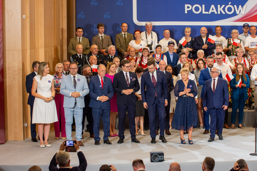 Jarosław Kaczyński w Elblągu. O prawach kobiet i przegonieniu Danii zdjęcie nr 292783