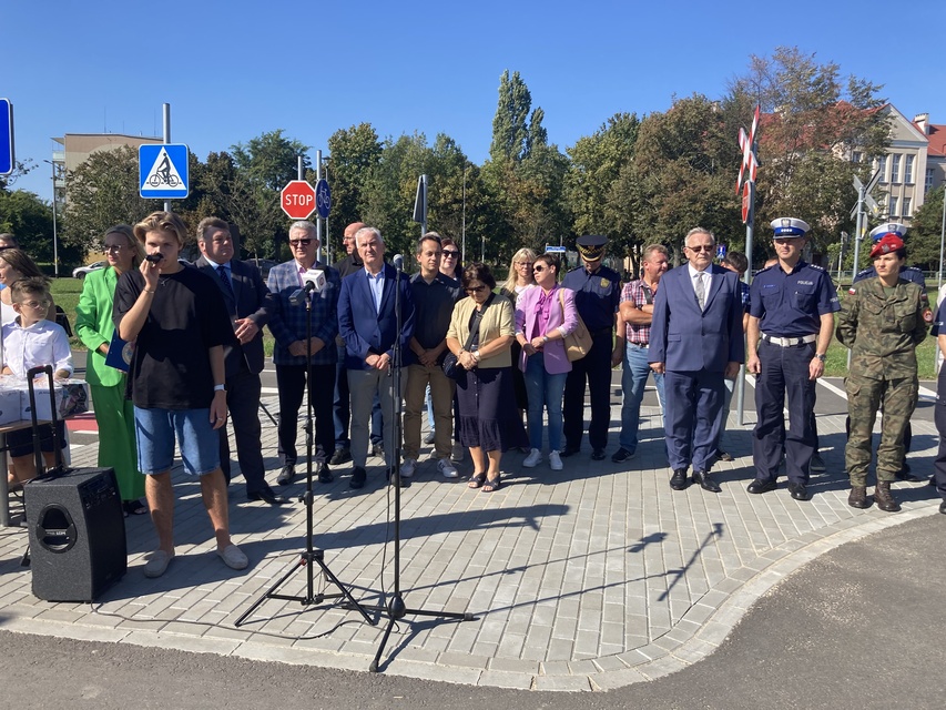 Miasteczko otwarte zdjęcie nr 293382