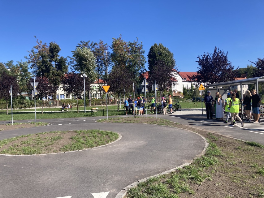 Miasteczko otwarte zdjęcie nr 293376