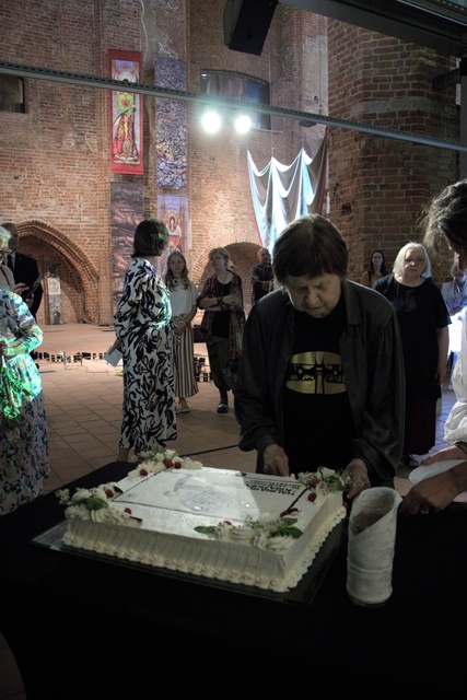 7 z 65 i róże dla Róży zdjęcie nr 293418