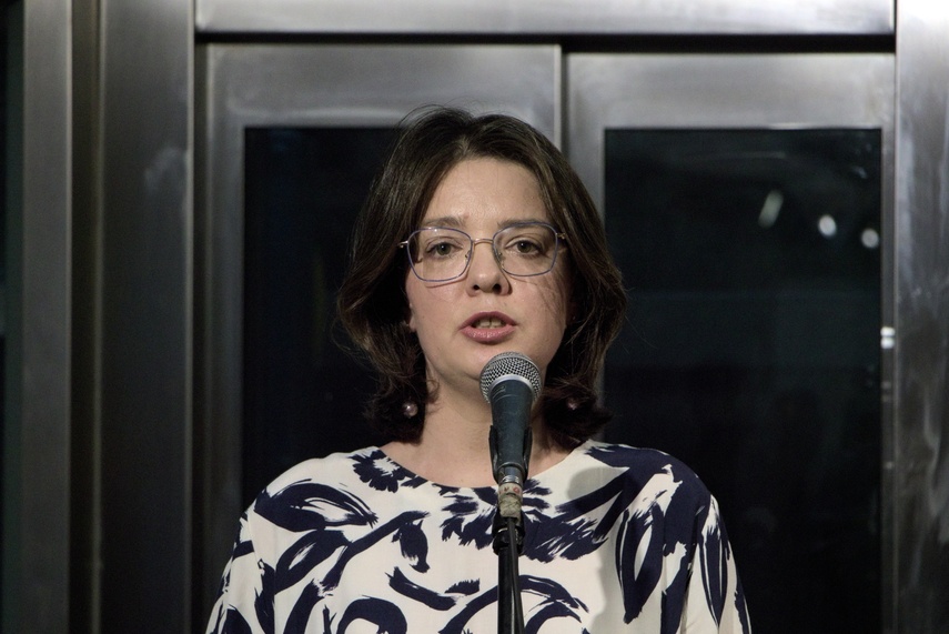 7 z 65 i róże dla Róży zdjęcie nr 293435