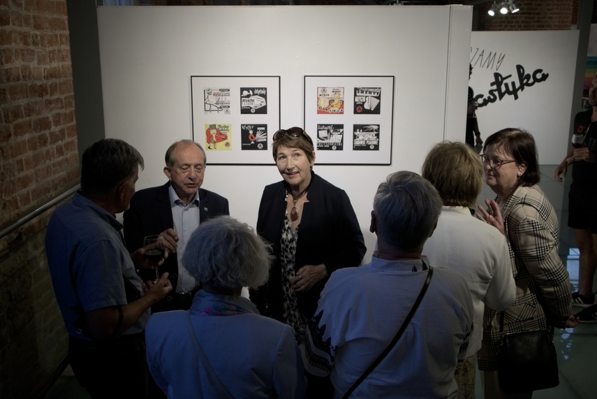 7 z 65 i róże dla Róży zdjęcie nr 293414