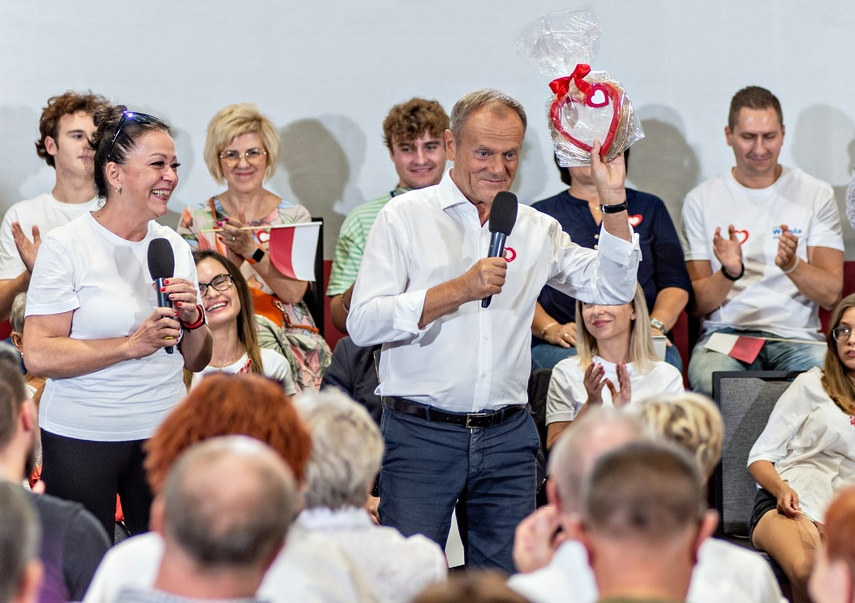 Donald Tusk w Elblągu mówił o porcie zdjęcie nr 293738