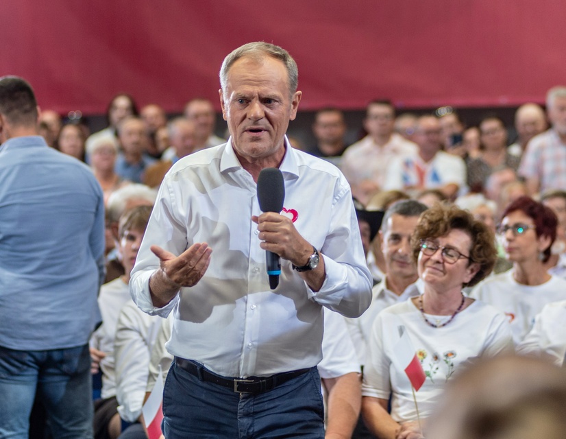 Donald Tusk w Elblągu mówił o porcie zdjęcie nr 293728