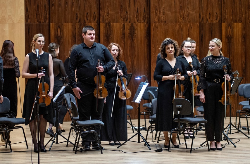 Muzycznym krokiem na zachód zdjęcie nr 294266