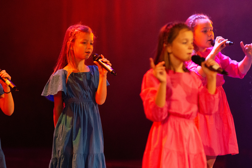 Disney i Diamenty charytatywnie zdjęcie nr 294536