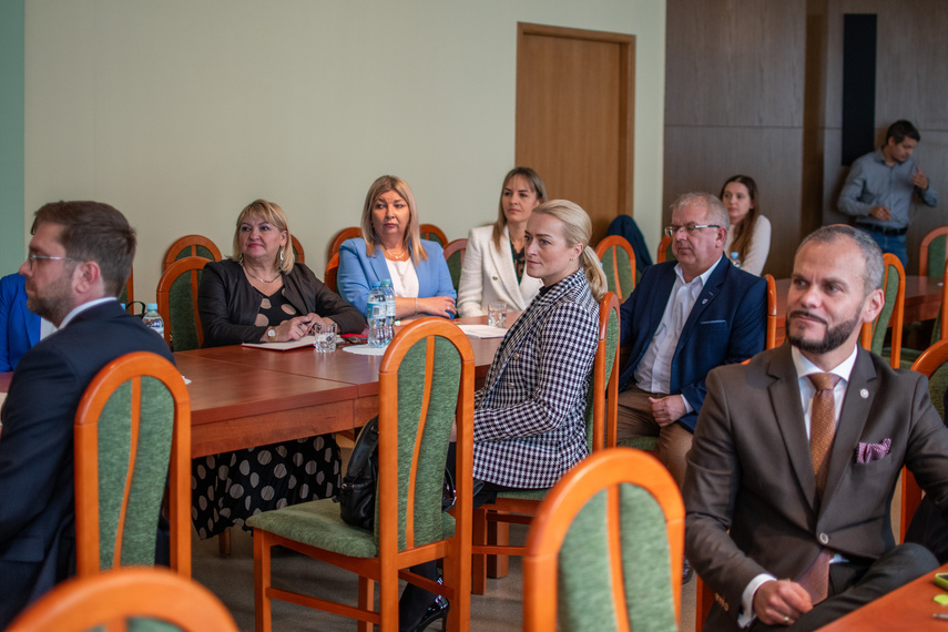 SIM zdjęcie nr 294846