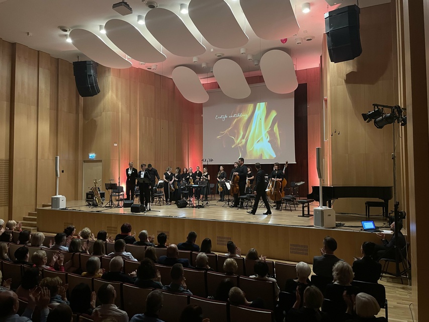 Poezja z muzyką zdjęcie nr 295331