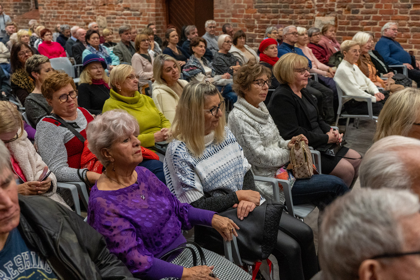 Miłosz Janiak stypendystą Elbląskiego Towarzystwa Kulturalnego zdjęcie nr 296644