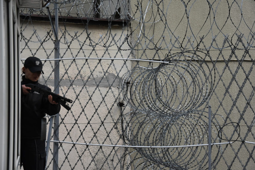 Kryptonim "Ogień", czyli manewry w areszcie zdjęcie nr 296670