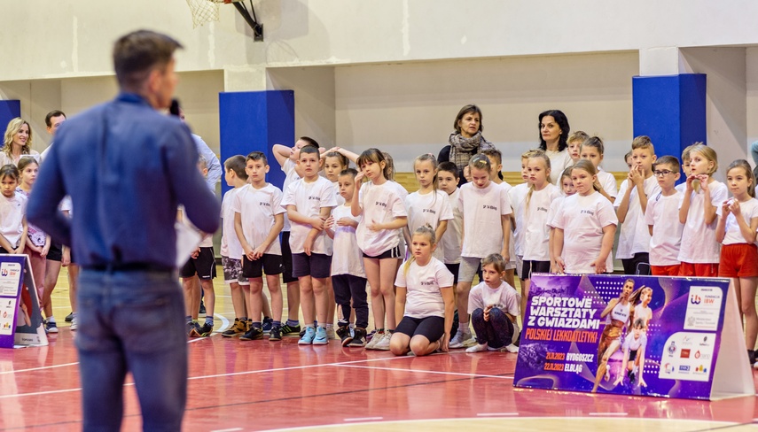 Na sportowo z Igą Baumgart-Witan i Kacprem Lewalskim zdjęcie nr 296814