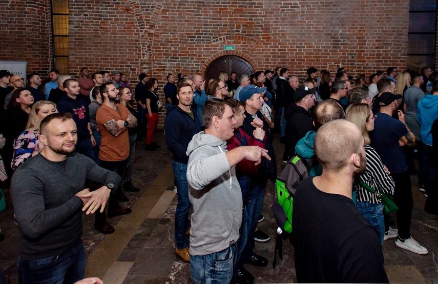 Kaliber 44. Strzał w dziesiątkę zdjęcie nr 297140