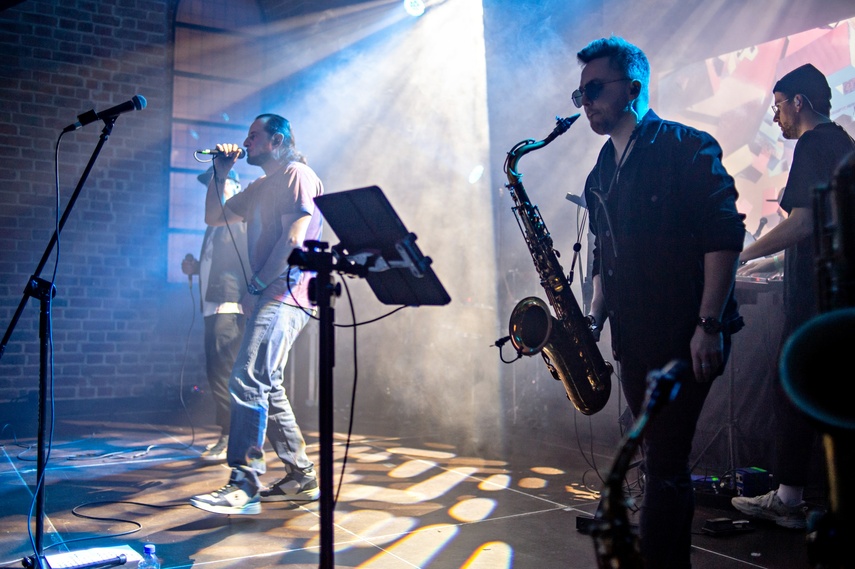 Kaliber 44. Strzał w dziesiątkę zdjęcie nr 297137